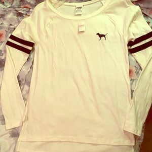 Victoria’s Secret Pink sporty white tee shirt